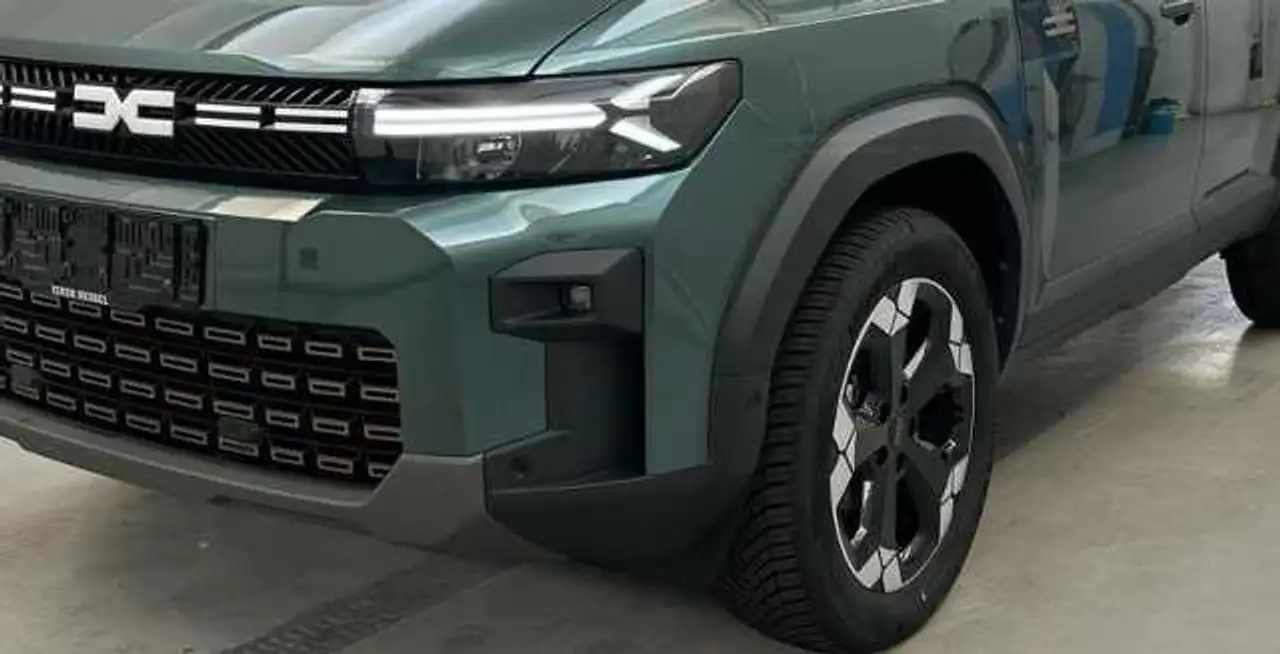Dacia Sonstige 4X4 EXTREME — photo 1 of 8