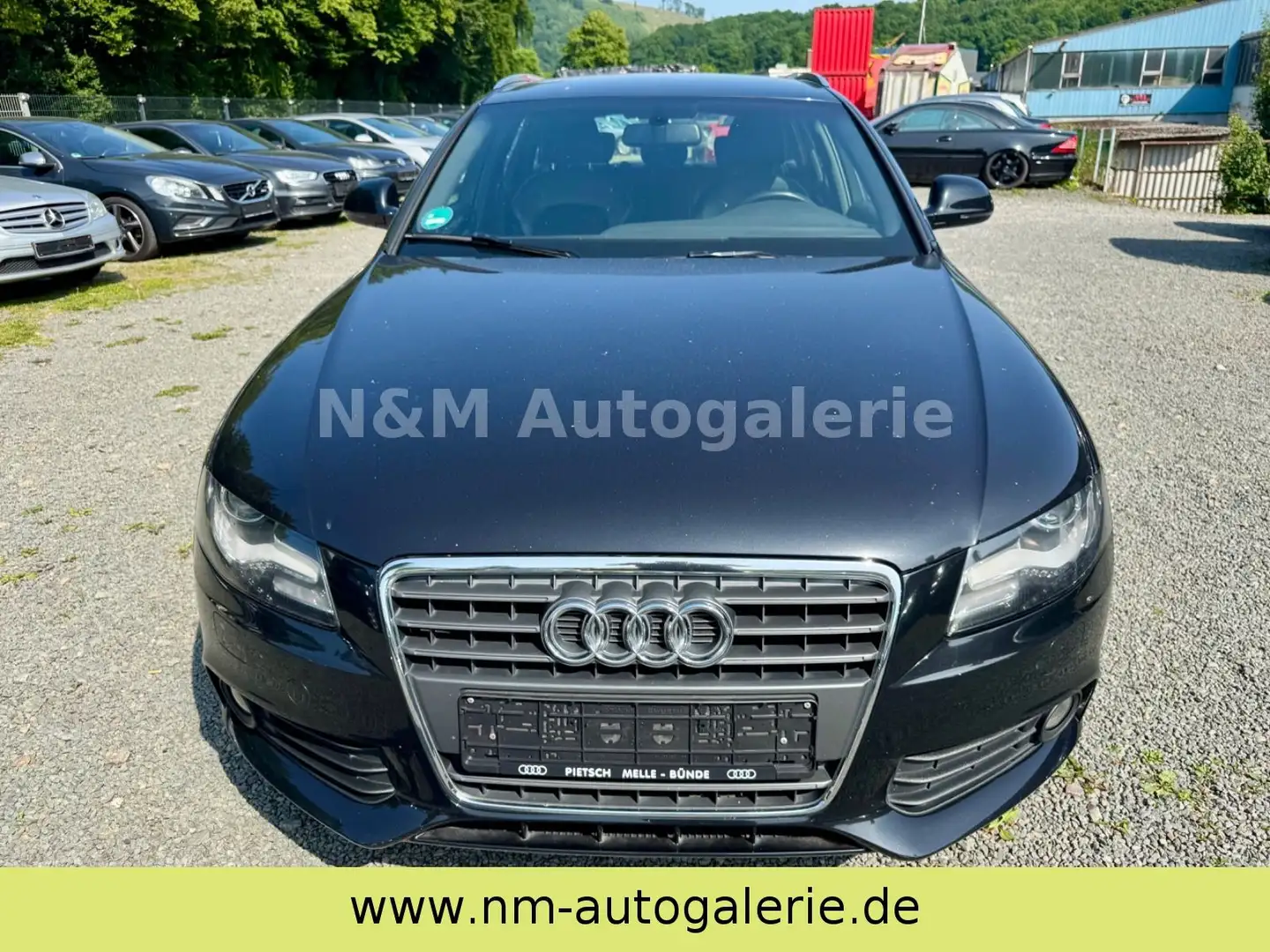 Audi A4 Avant S line Sportpaket / plus*2.Hand* Schwarz - 2