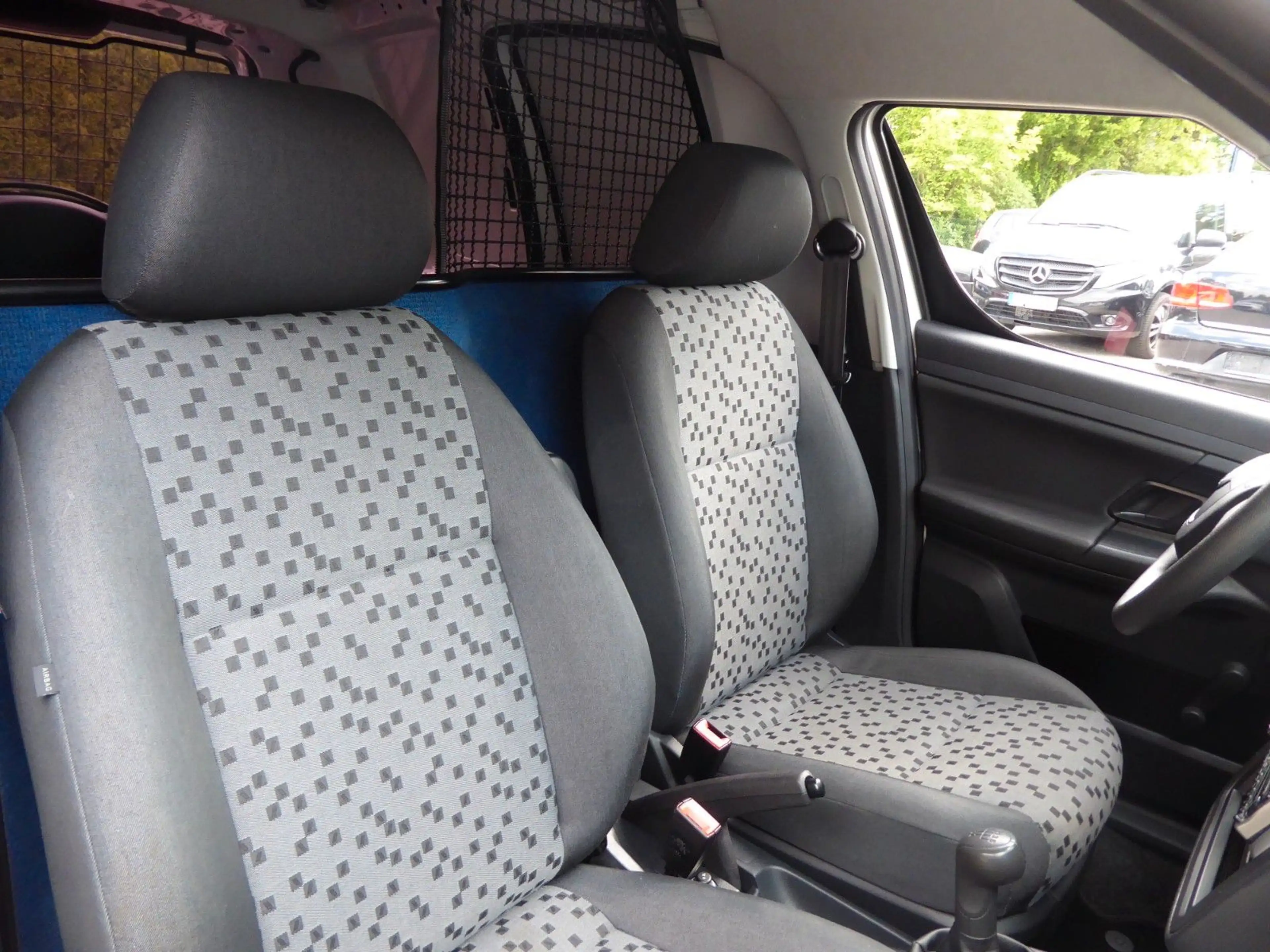 Skoda Roomster Praktik TDi Klima/Winterräder/Tempomat — photo 16