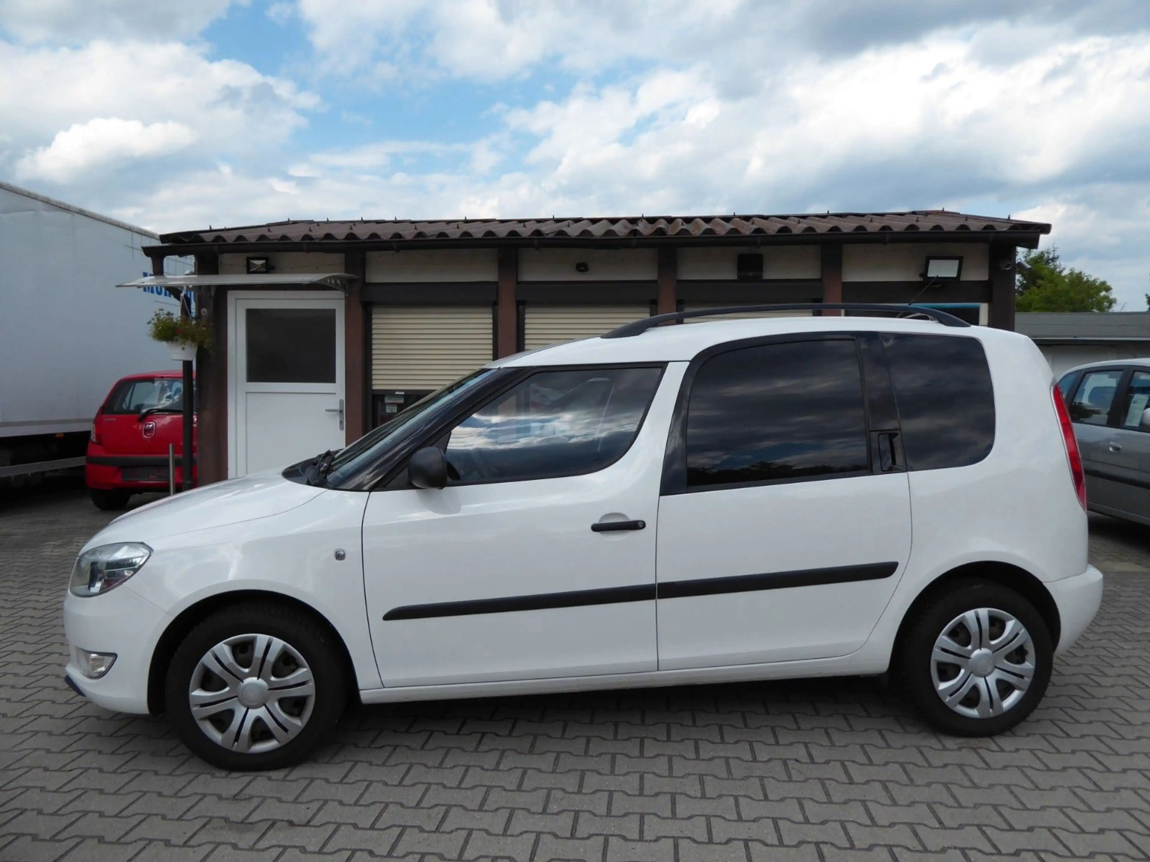 Skoda Roomster Praktik TDi Klima/Winterräder/Tempomat — photo 4