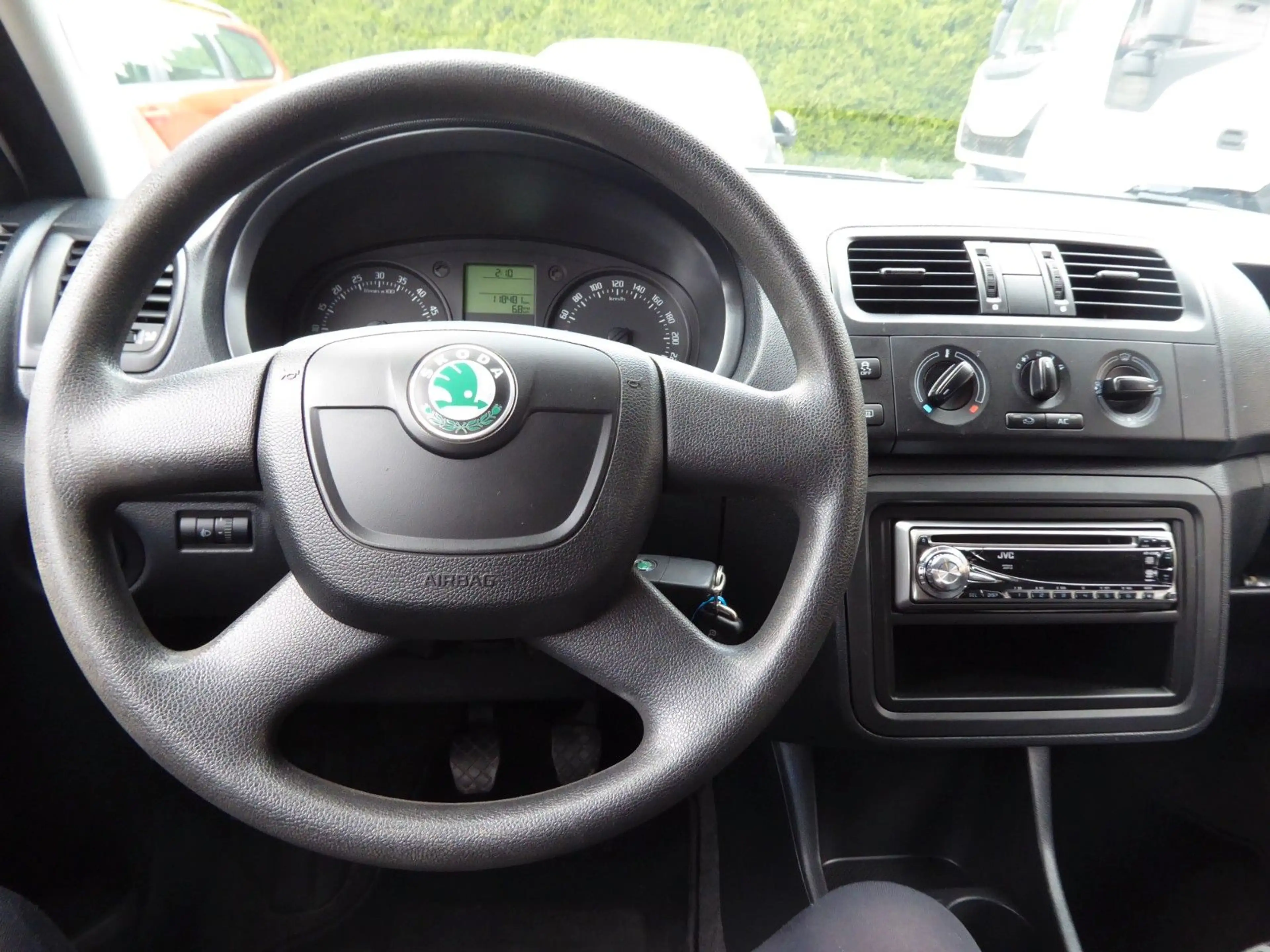 Skoda Roomster Praktik TDi Klima/Winterräder/Tempomat — photo 22
