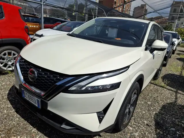 Nissan Qashqai view 5