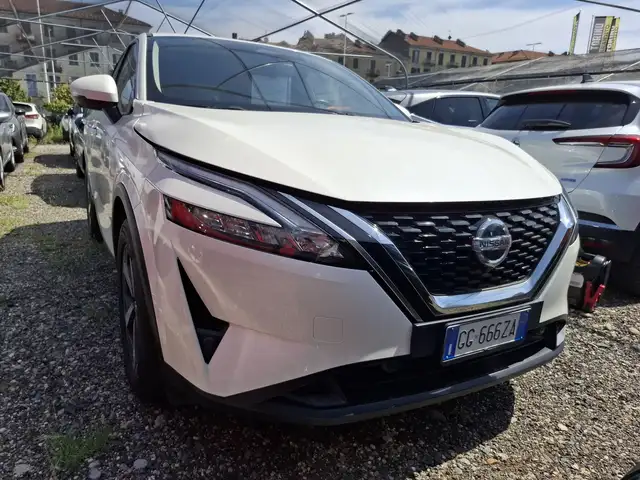Nissan Qashqai view 4