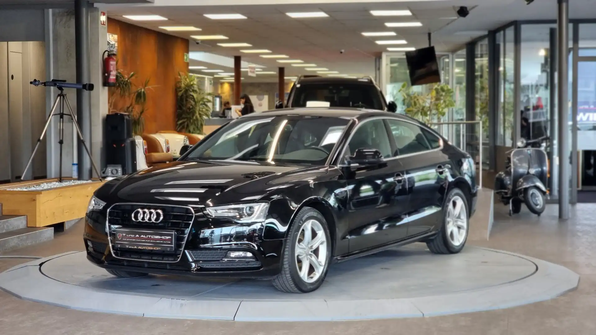 Audi A5 2.0 TDI 2xS-Line *Navi*17Zoll*Leder* Noir - 1