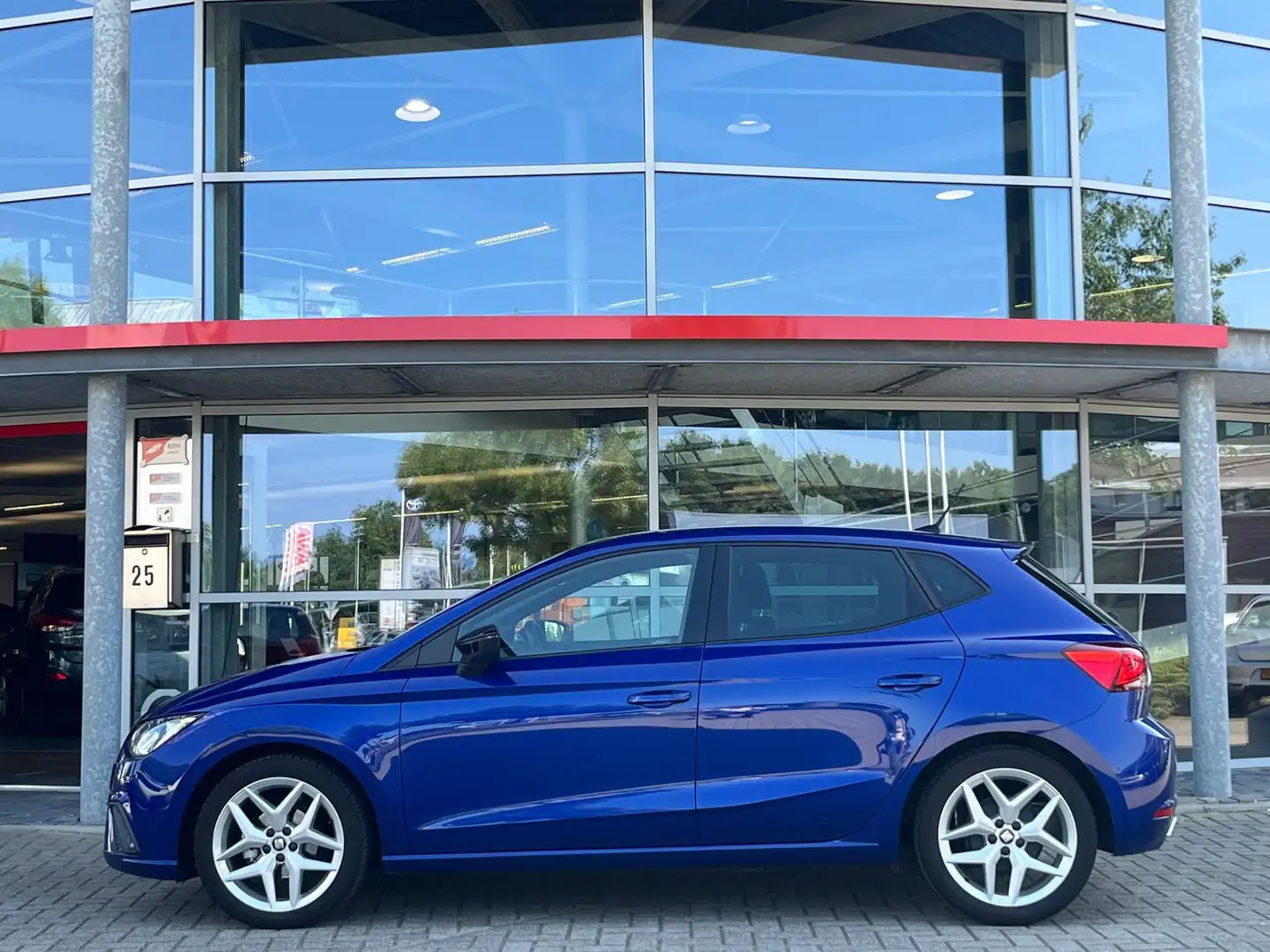SEAT Ibiza 1.0 TSI FR Business Intense | Navigatie | Camera | Bleu - 2