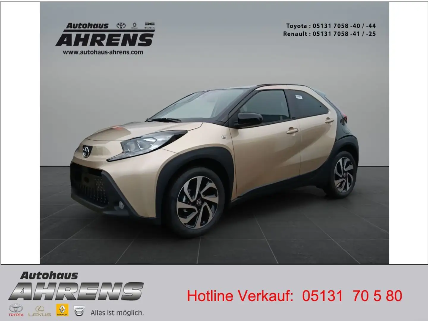 Toyota Aygo X S-CVT Teamplayer Beige - 1