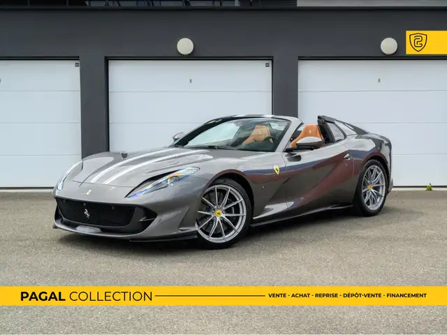 Ferrari 812