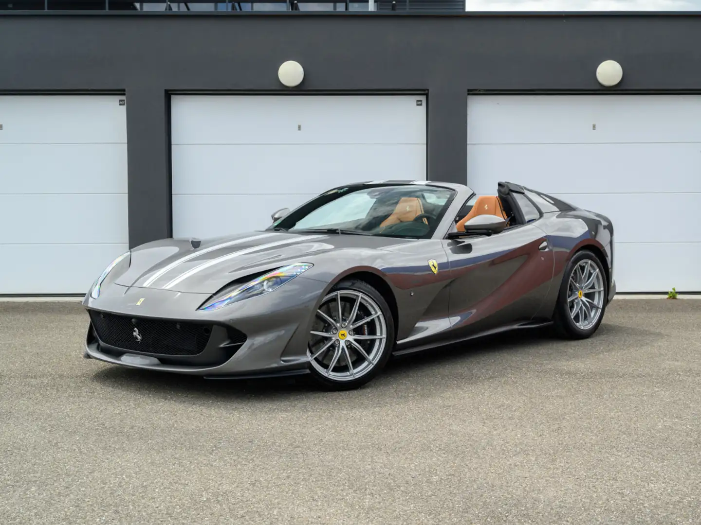 ferrari 812