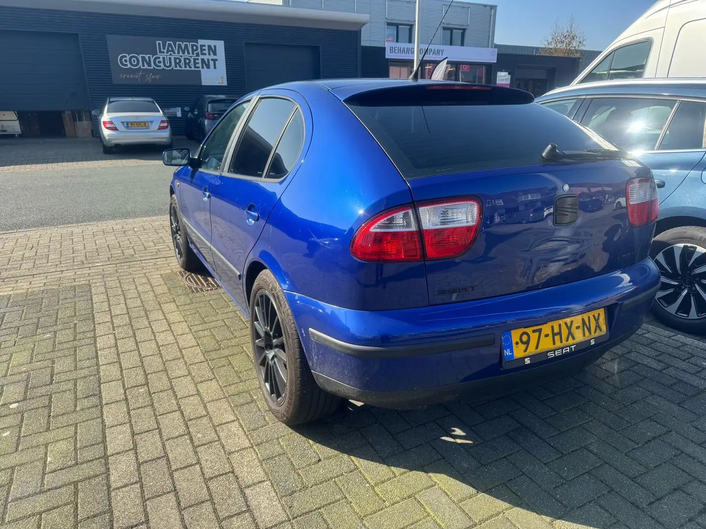 SEAT Leon 1.6-16V Stella Blauw - 2