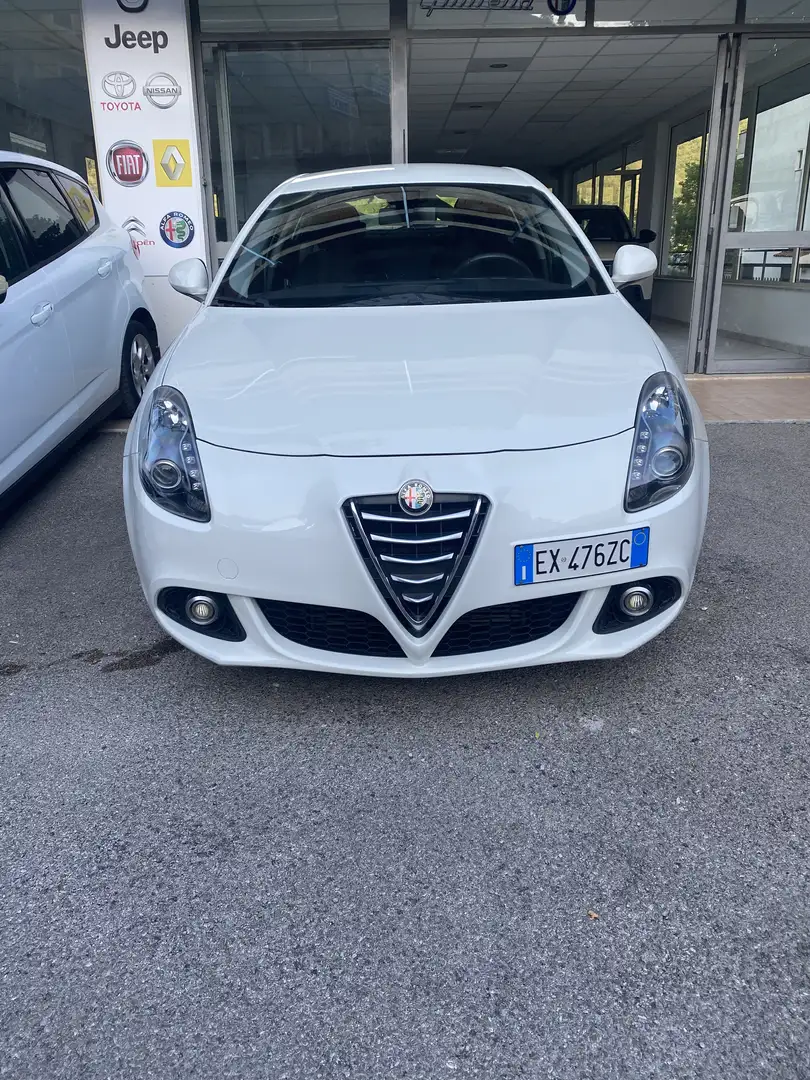 Alfa Romeo Giulietta 1.6 jtdm Distinctive E5+ - 1