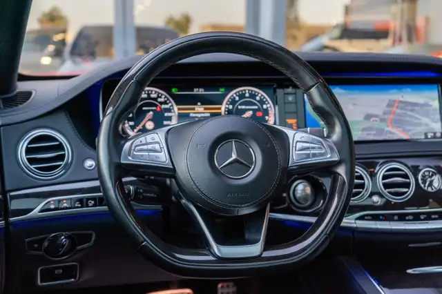Mercedes-Benz S-Class view 12