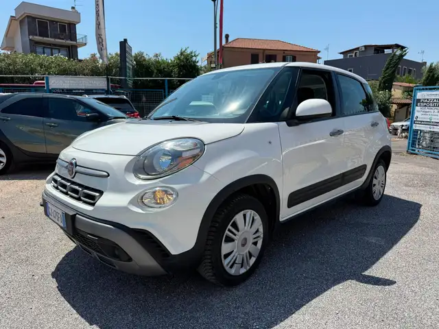 Fiat 500l view 4
