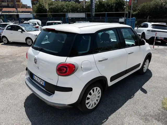 Fiat 500l view 7