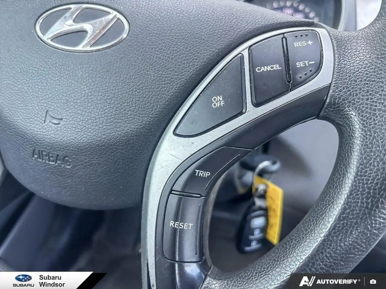 Hyundai ELANTRA fotografie Hyundai ELANTRA
