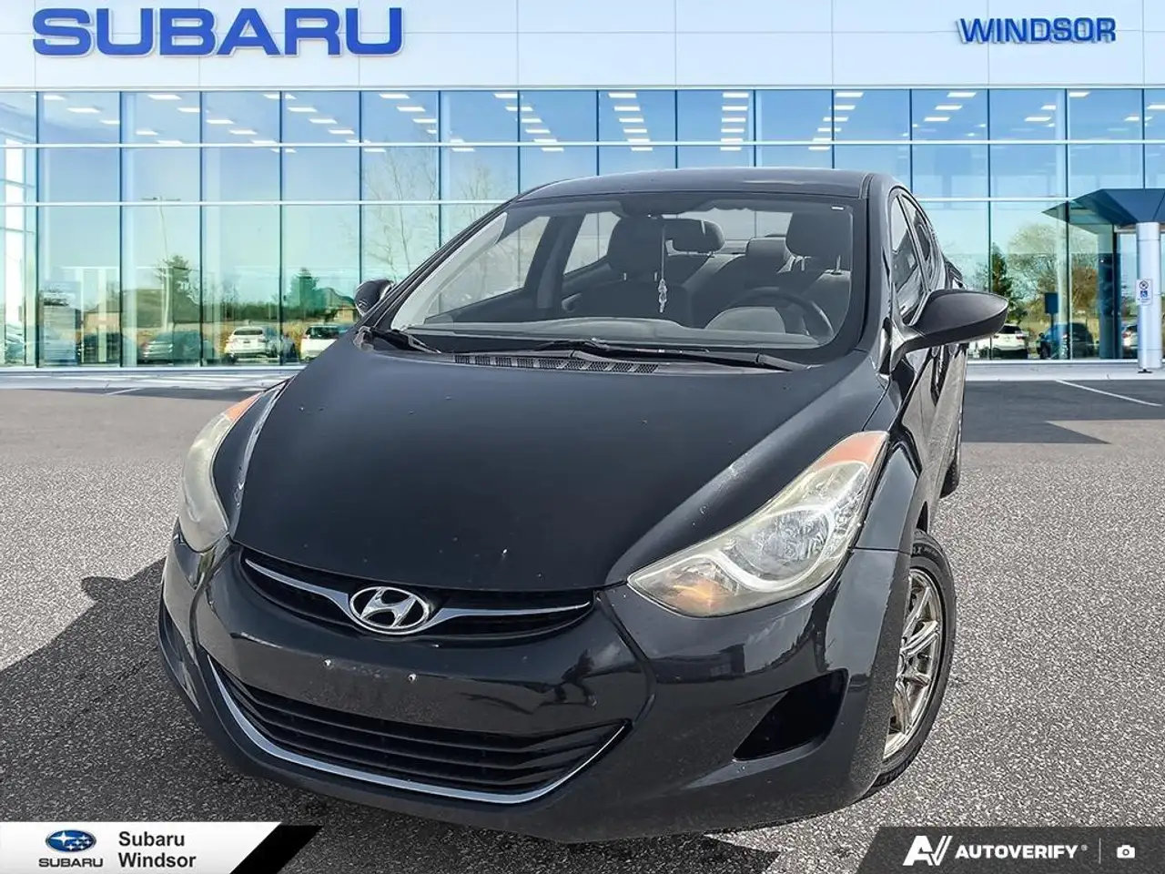 Hyundai ELANTRA fotografie Hyundai ELANTRA