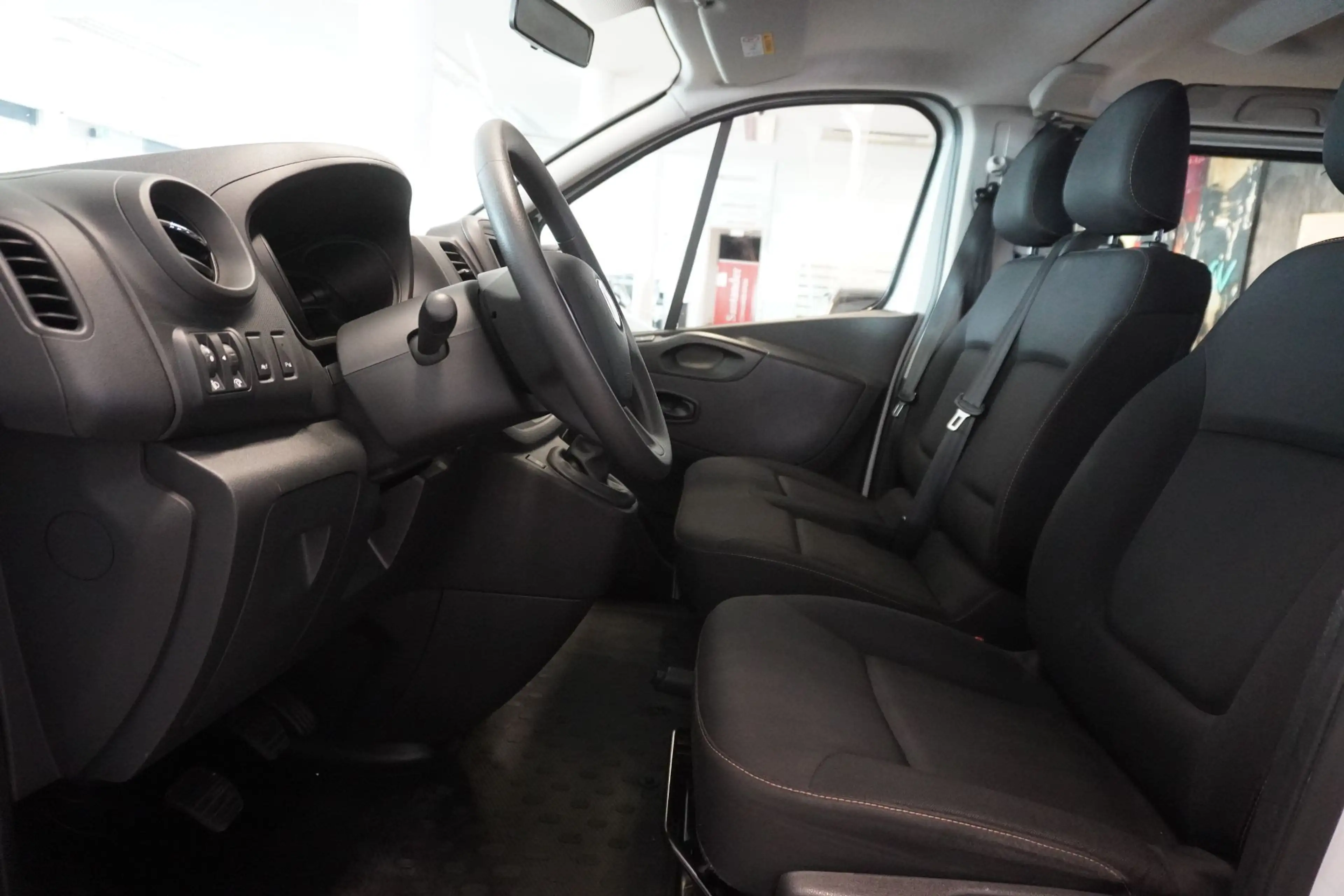 Fiat Talento 1.6 Ecojet 125 TwinTurbo L1H1 1,2t Basis PDC/Temp — photo 8