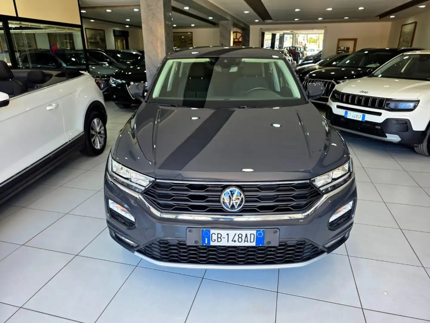 Volkswagen T-Roc 2.0 Style TDI SCR 150CV Navi BlueMotion Technology Grigio - 2