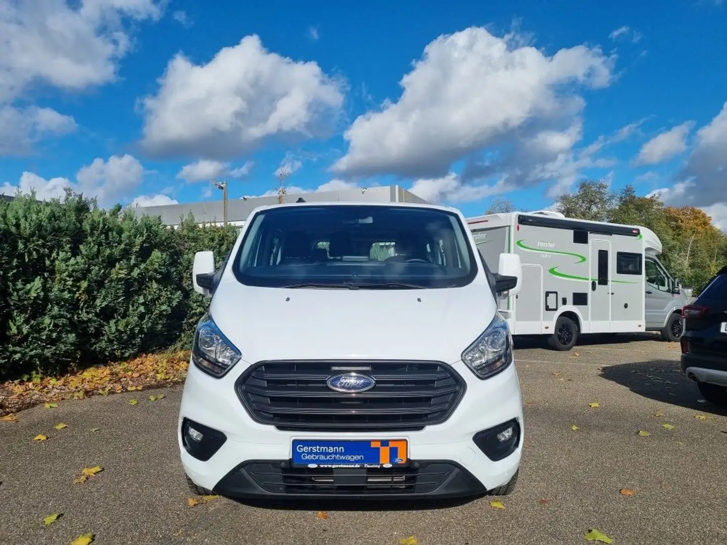 Ford Transit Custom 320 L1H1 Autm. Kombi Trend Klima vo. + hi AHK Wit - 2
