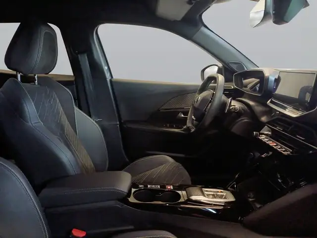 Peugeot 2008 view 13