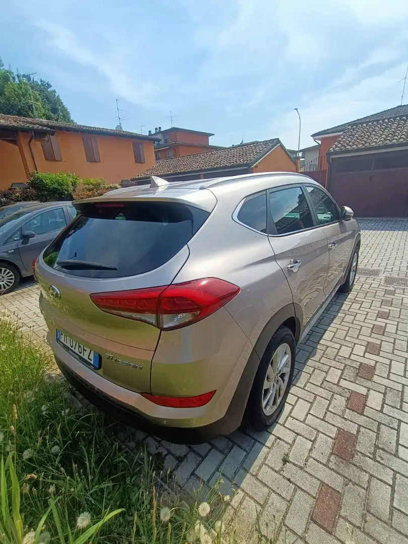 Hyundai TUCSON 1.7 crdi Xpossible 2wd 115cv - 2
