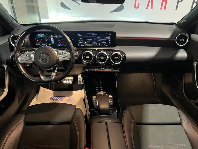 Mercedes-Benz A Class view 13