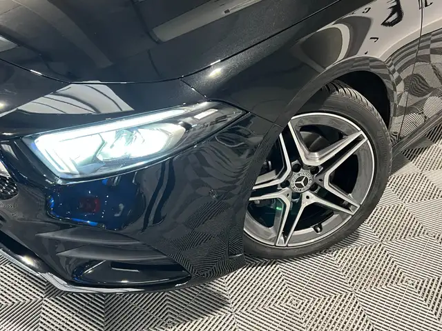 Mercedes-Benz A Class view 11