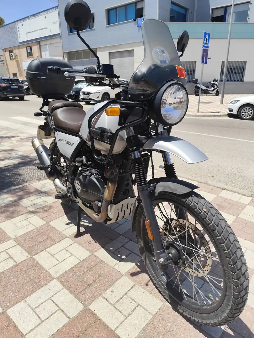 Royal Enfield Himalayan Plateado - 1