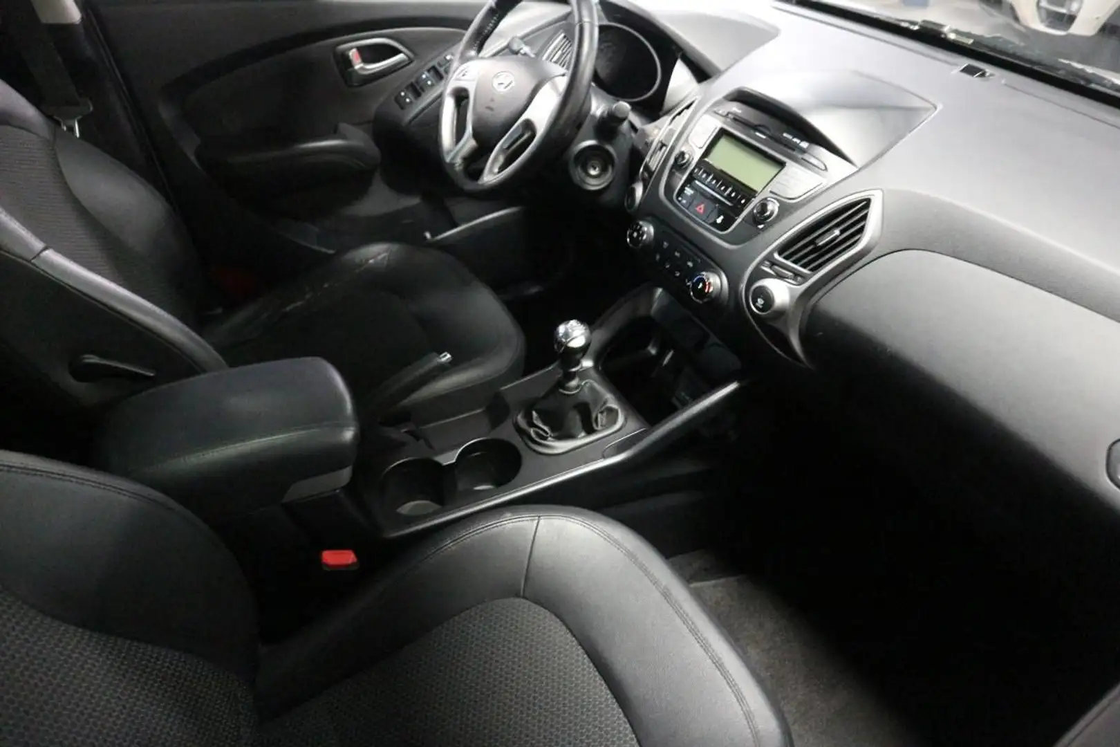Hyundai iX35 1.6i GDI Style / PANO / HAAKJE / LEUKE AUTO ! Grijs - 2