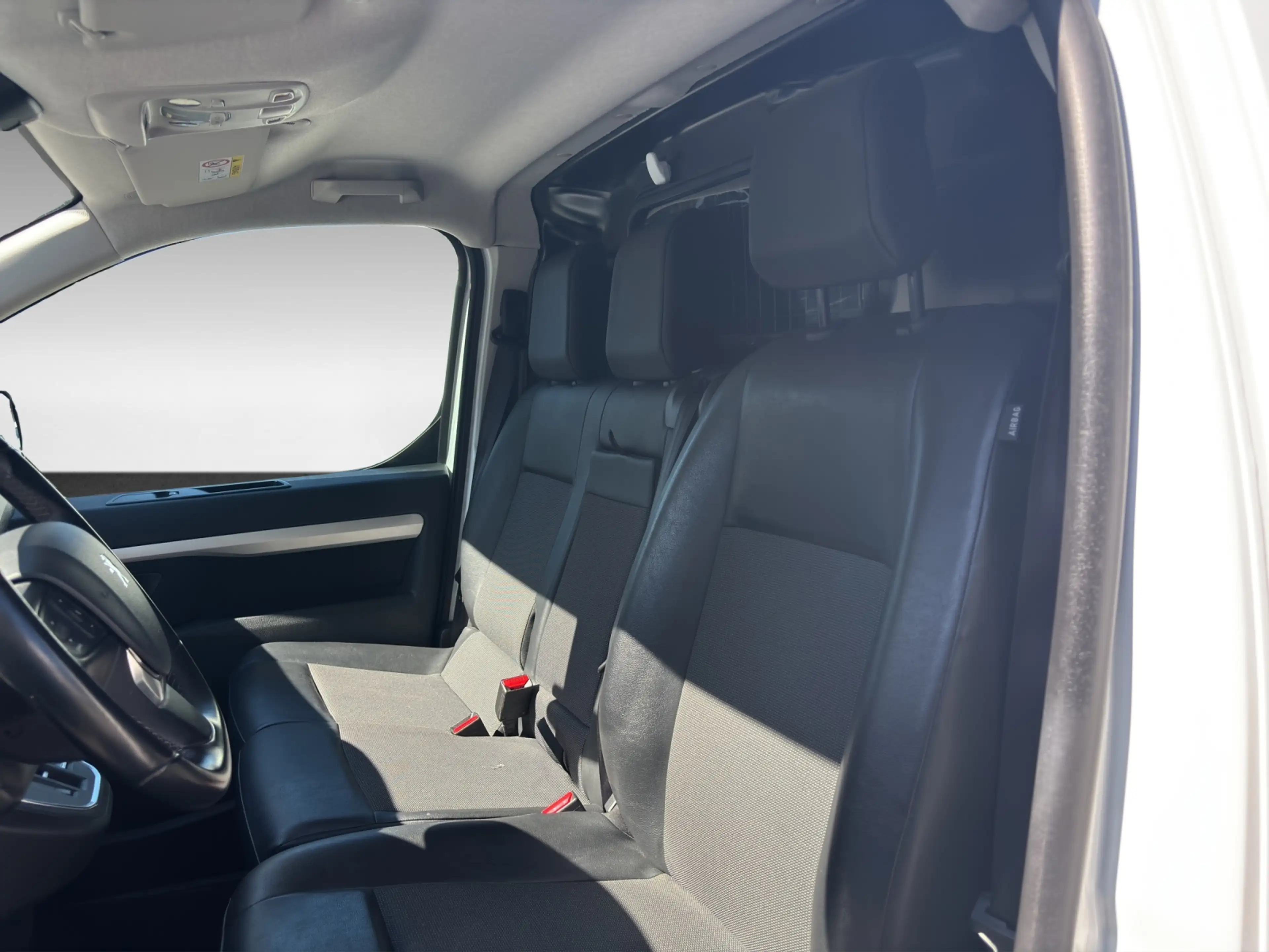Peugeot Expert Kasten Premium Kamera Klima DAB — photo 8