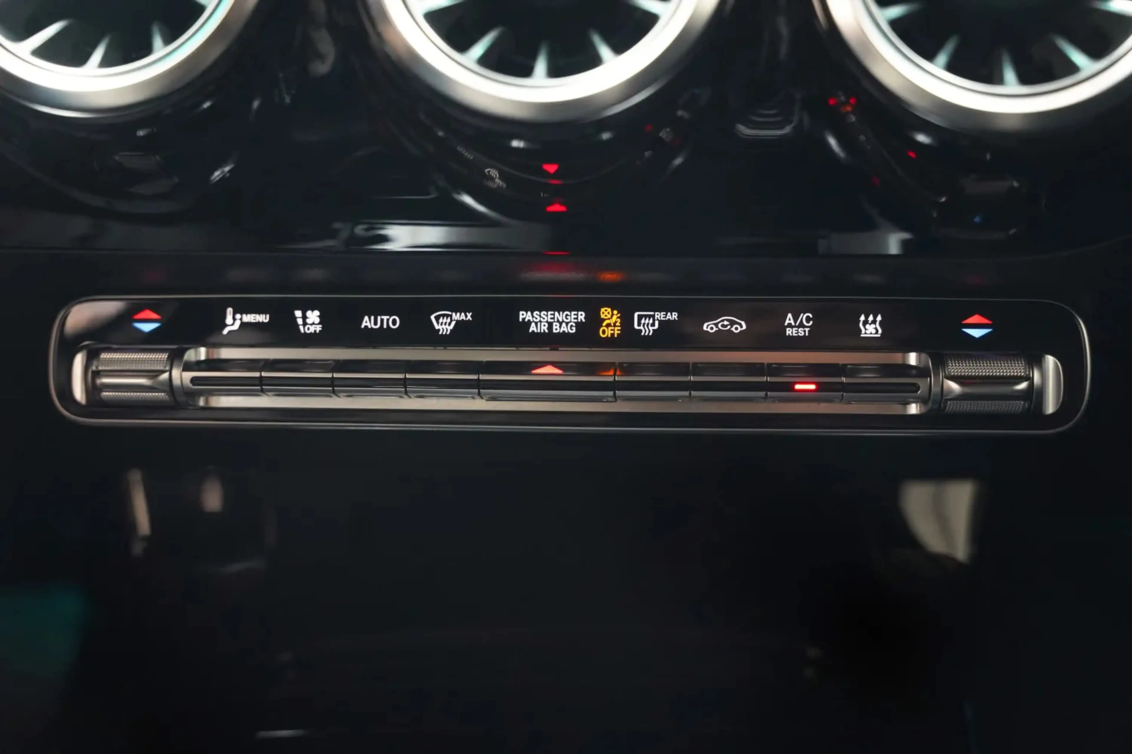 Mercedes-Benz A 250 250e Luxury Line Aut. [ Navi Sfeerverlichting Trek — photo 8