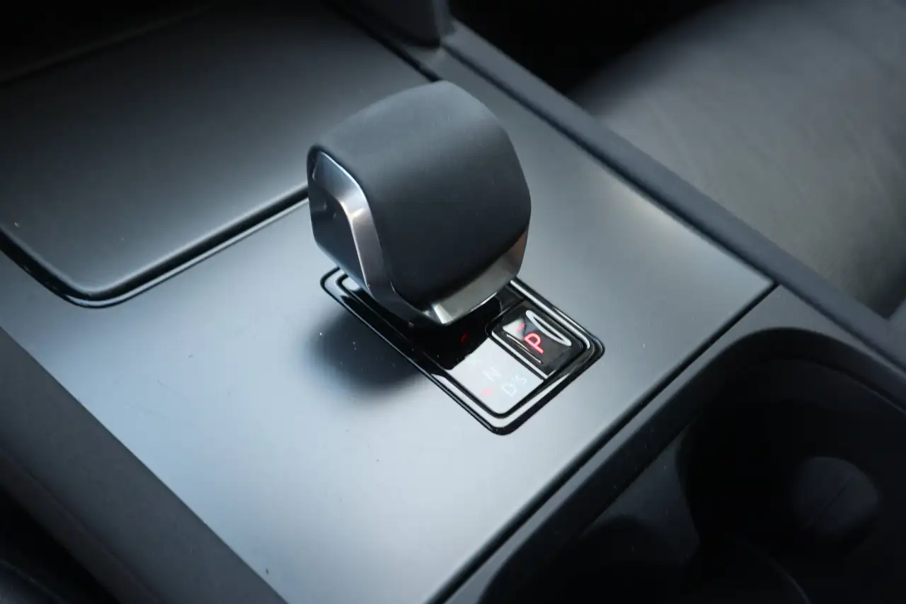 Land Rover Discovery Sport hybride /P300e S/1 eig /facelift /Leder/Panodak/Camera/elektr Trekh/historiek landrover !, миниатюра 19