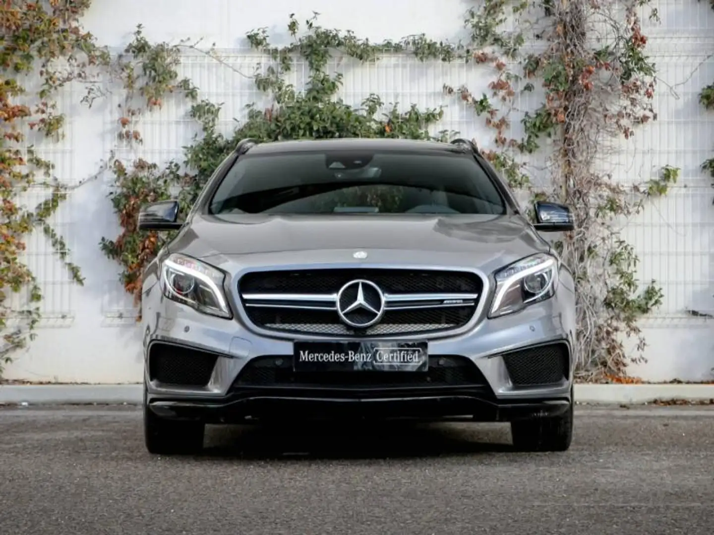 Mercedes-Benz GLA 45 AMG 45 AMG 381ch 4Matic Speedshift DCT AMG Gris - 2