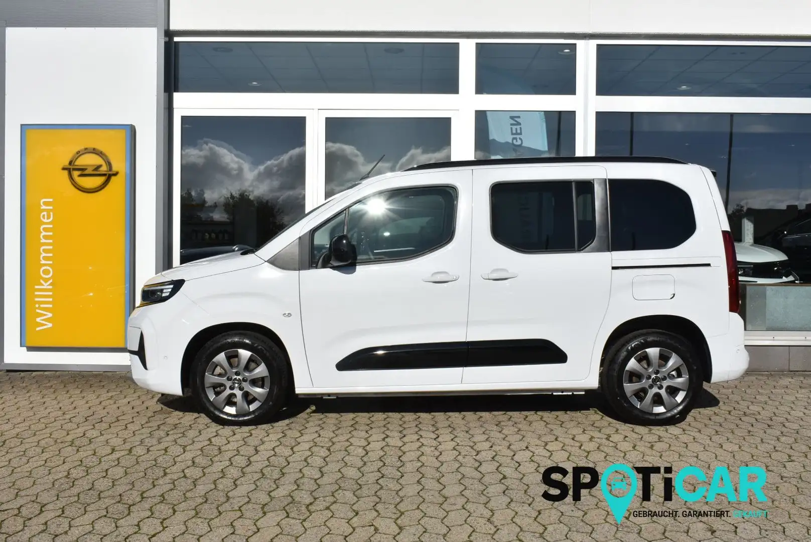 Opel Combo Life GS Aut. * Matrix LED* Navi * Weiß - 1