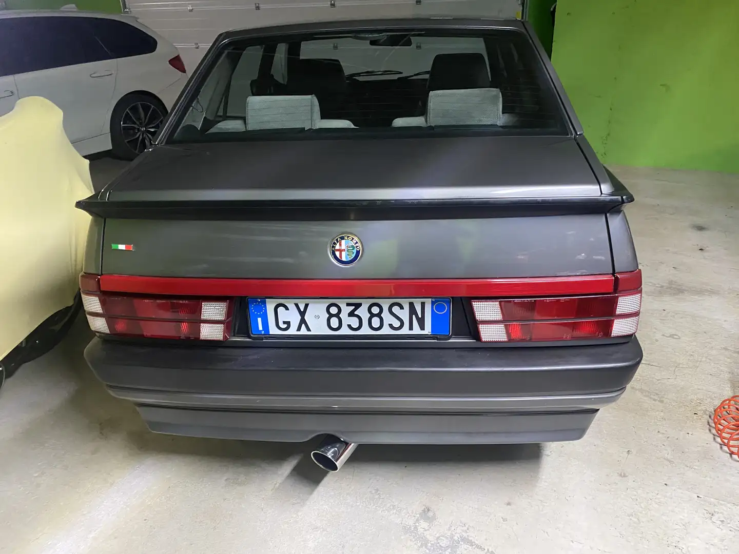 Alfa Romeo 75 2.0 Twin Spark - 2