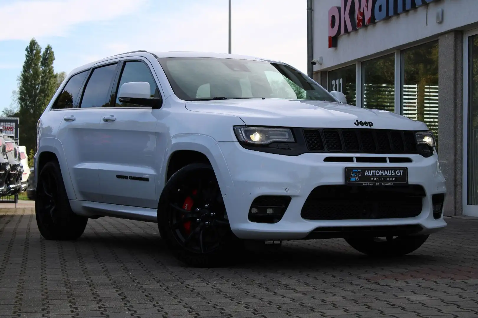 Jeep Grand Cherokee 6.4 HEMI SRT/1.Hd/VOLLAUSSTATTUNG Weiß - 1