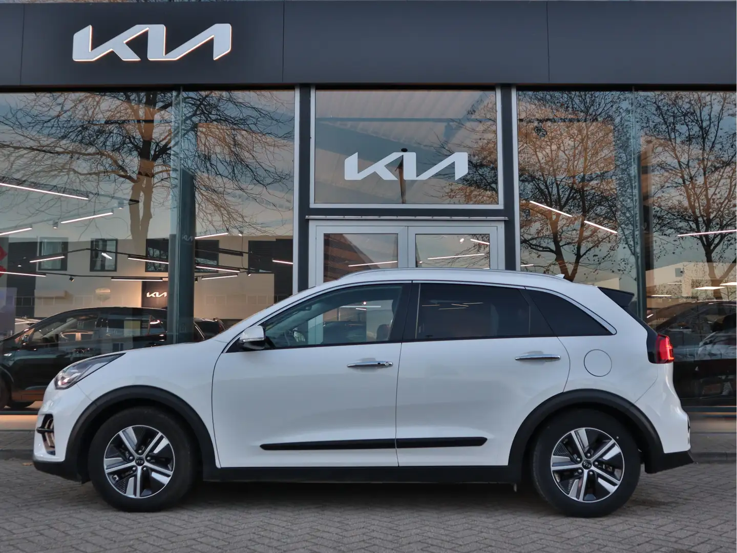 Kia Niro 1.6 GDi Hybrid ExecutiveLine | Cruise Control Adap Wit - 2