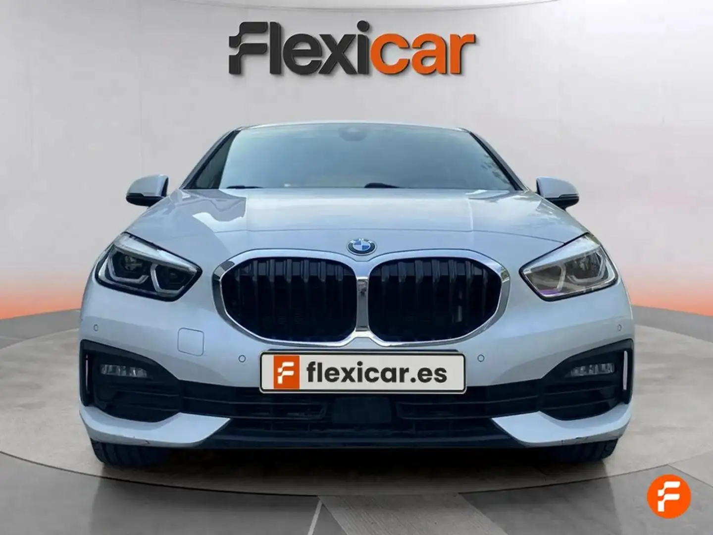 BMW 118 118i Żółty - 2
