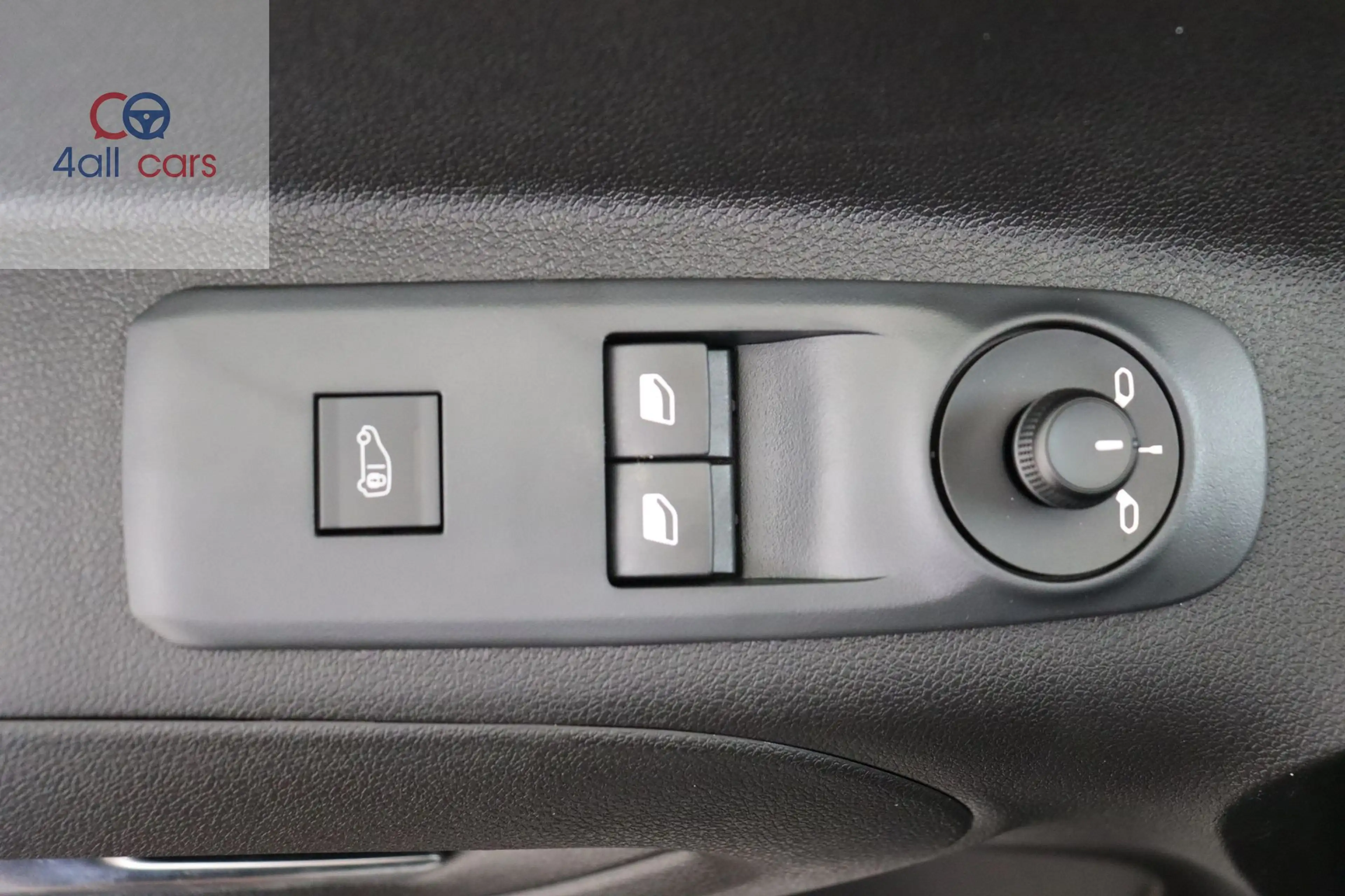 Peugeot Partner 3337 Light L1 Airco Cruise PDC CAM BT USB 650Kg 1.5BlueHDi S&S — photo 9