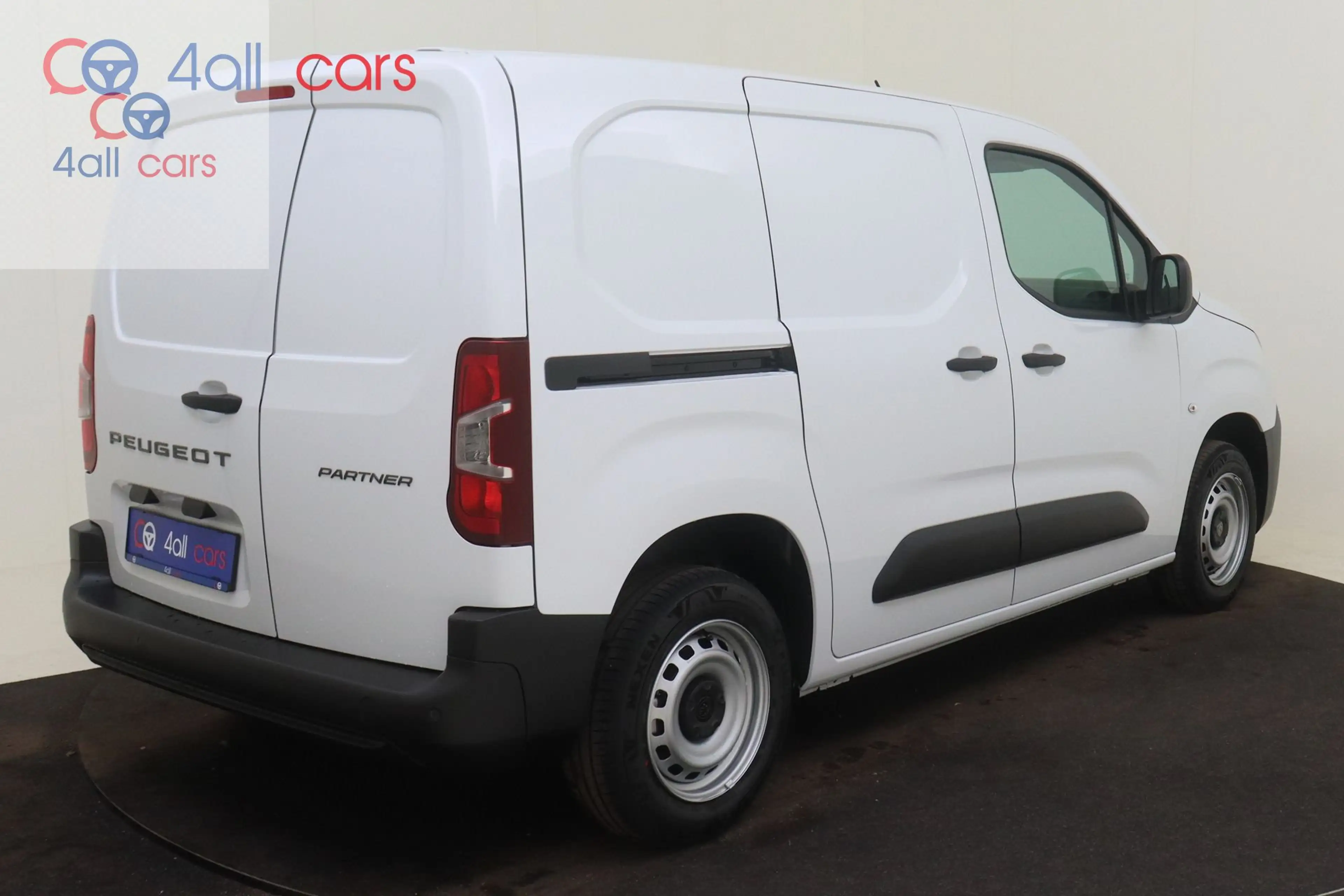 Peugeot Partner 3337 Light L1 Airco Cruise PDC CAM BT USB 650Kg 1.5BlueHDi S&S — photo 2