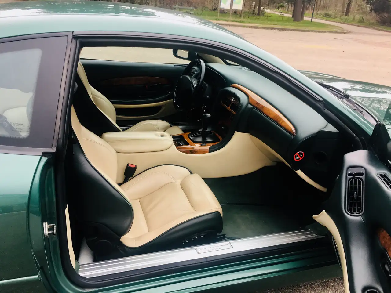 Aston Martin DB7 Vantage, foto 5