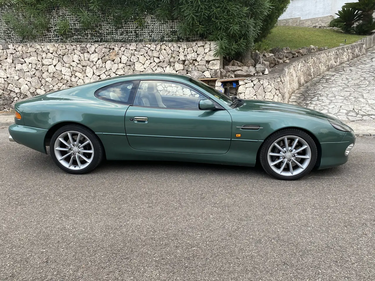 Aston Martin DB7 Vantage, foto 4