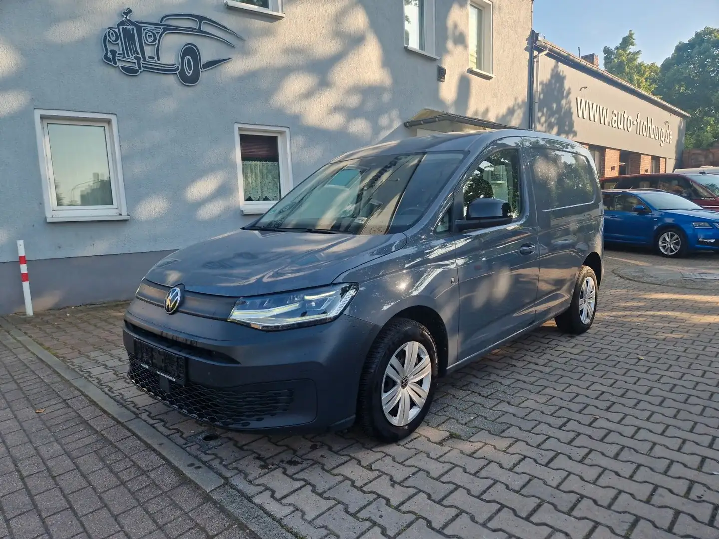 Volkswagen Caddy Cargo 2.0 TDi,Klimaaut,Navi,Standhzg,LED Grau - 1