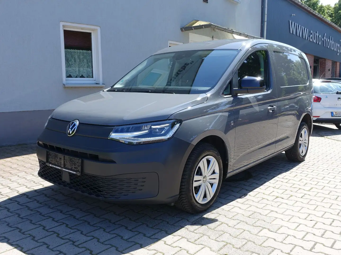 Volkswagen Caddy Cargo 2.0 TDi,Klimaaut,Navi,Standhzg,LED Grijs - 2