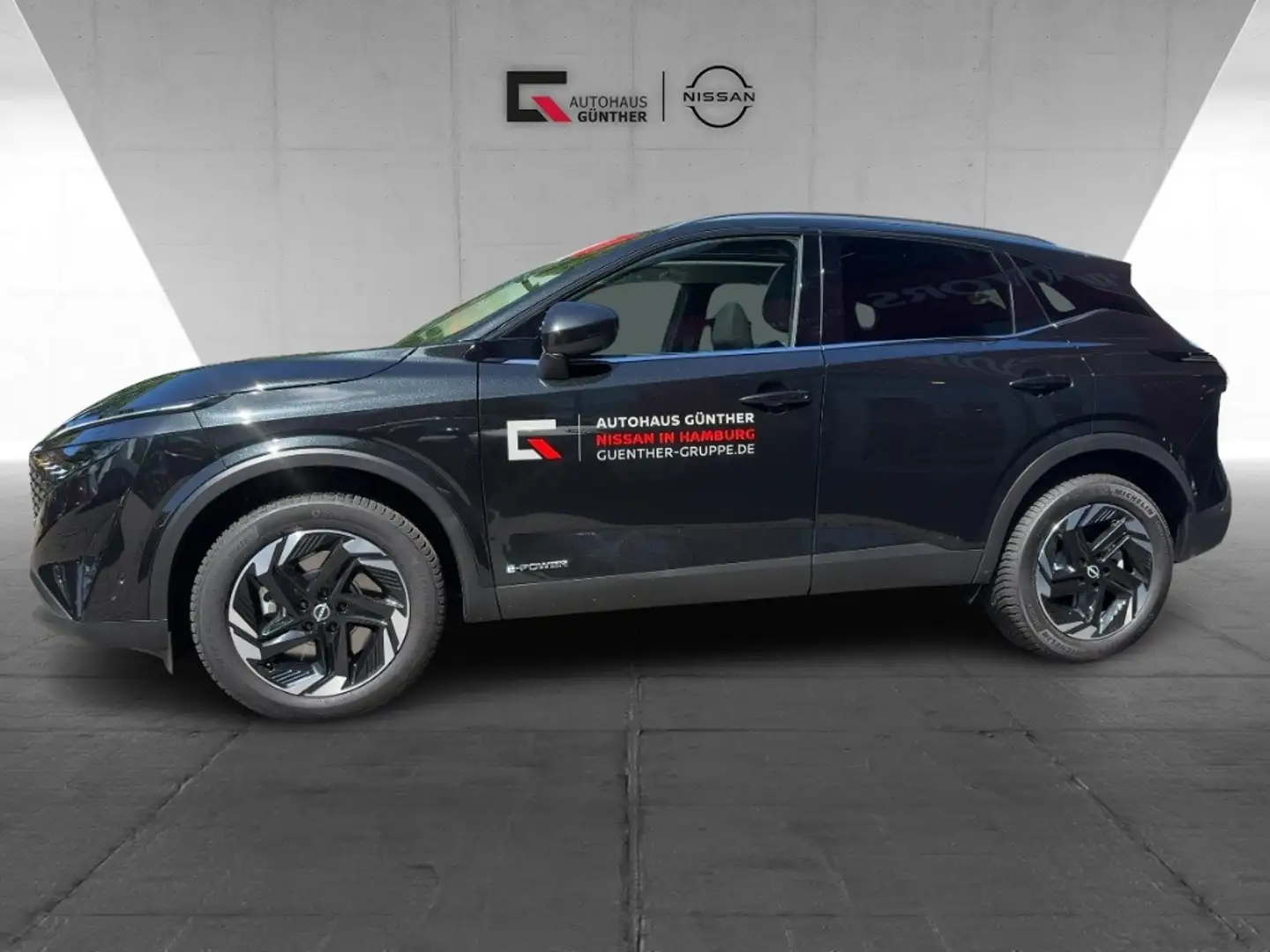 Nissan Qashqai N-Connecta 1.5 VC-T e-POWER Winter Komfort Glasd. Schwarz - 2