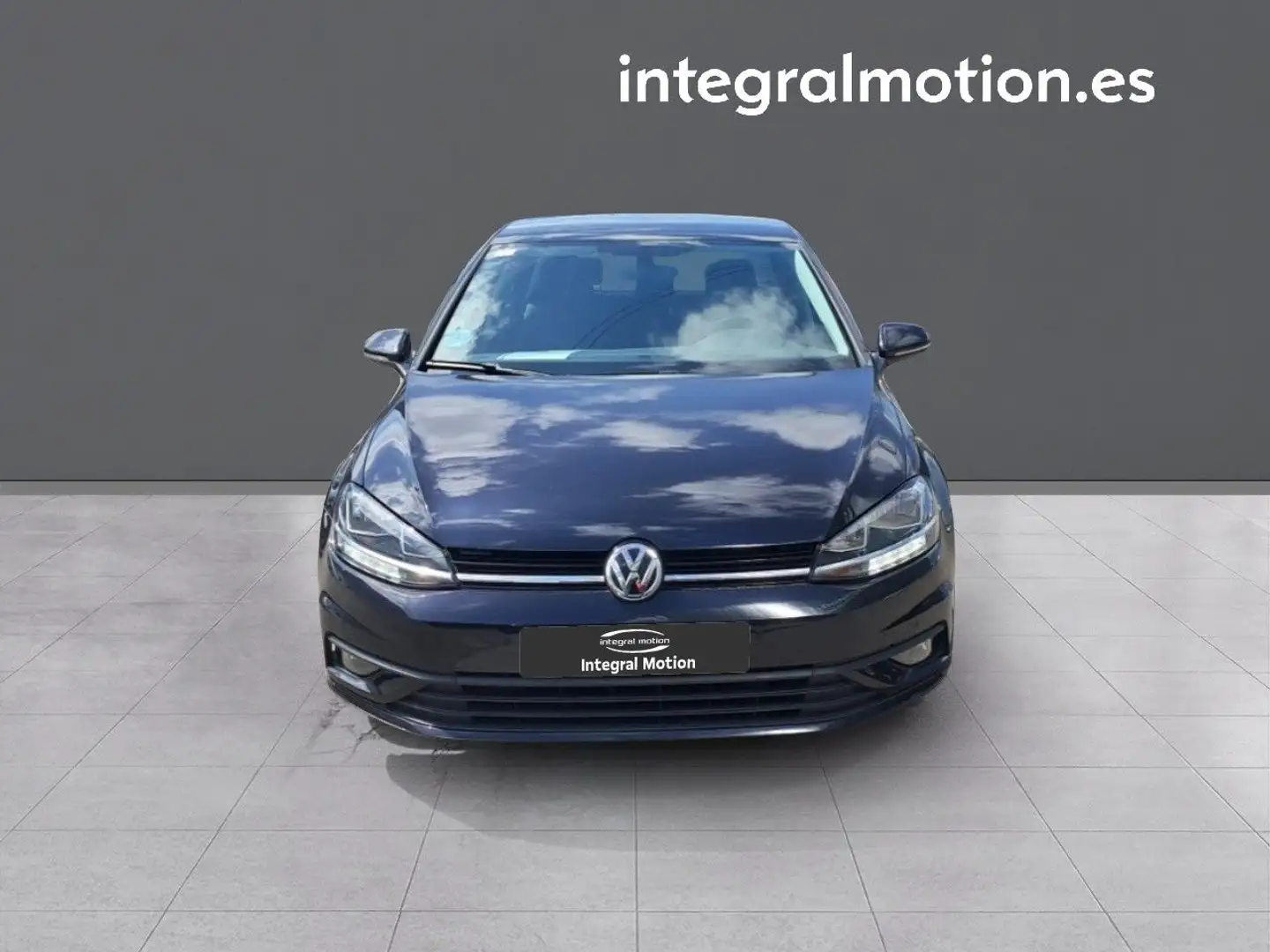 Volkswagen Golf 1.0 TSI Ready2GO 81kW Negro - 2