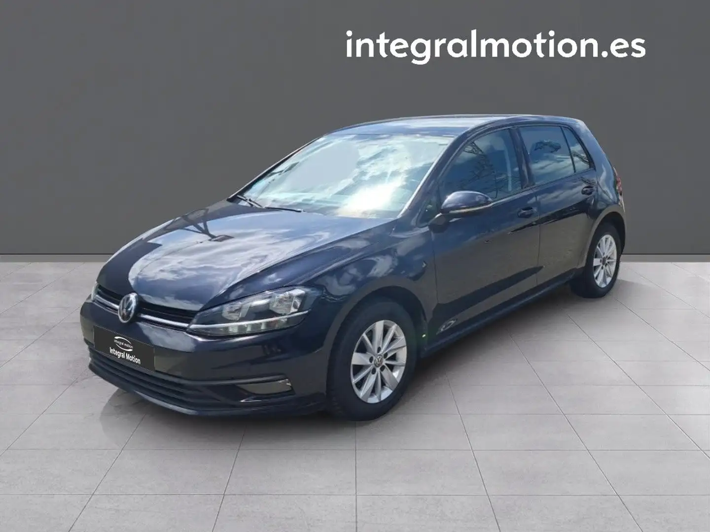 Volkswagen Golf 1.0 TSI Ready2GO 81kW Negro - 1