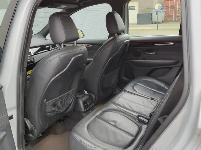 BMW 2 Series view 7