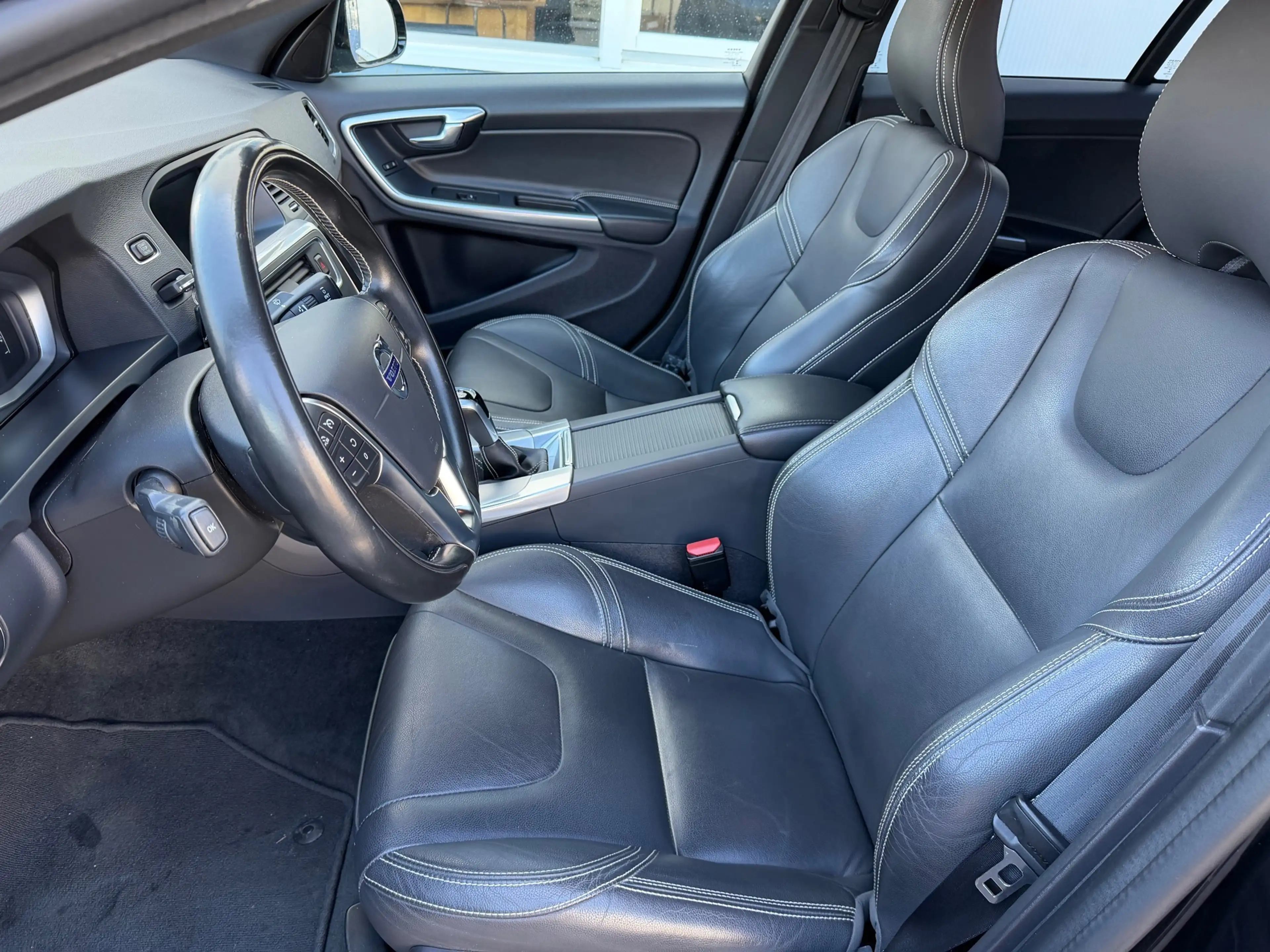 Volvo S60 2.0 T4 Polar+ Dynamic — photo 14