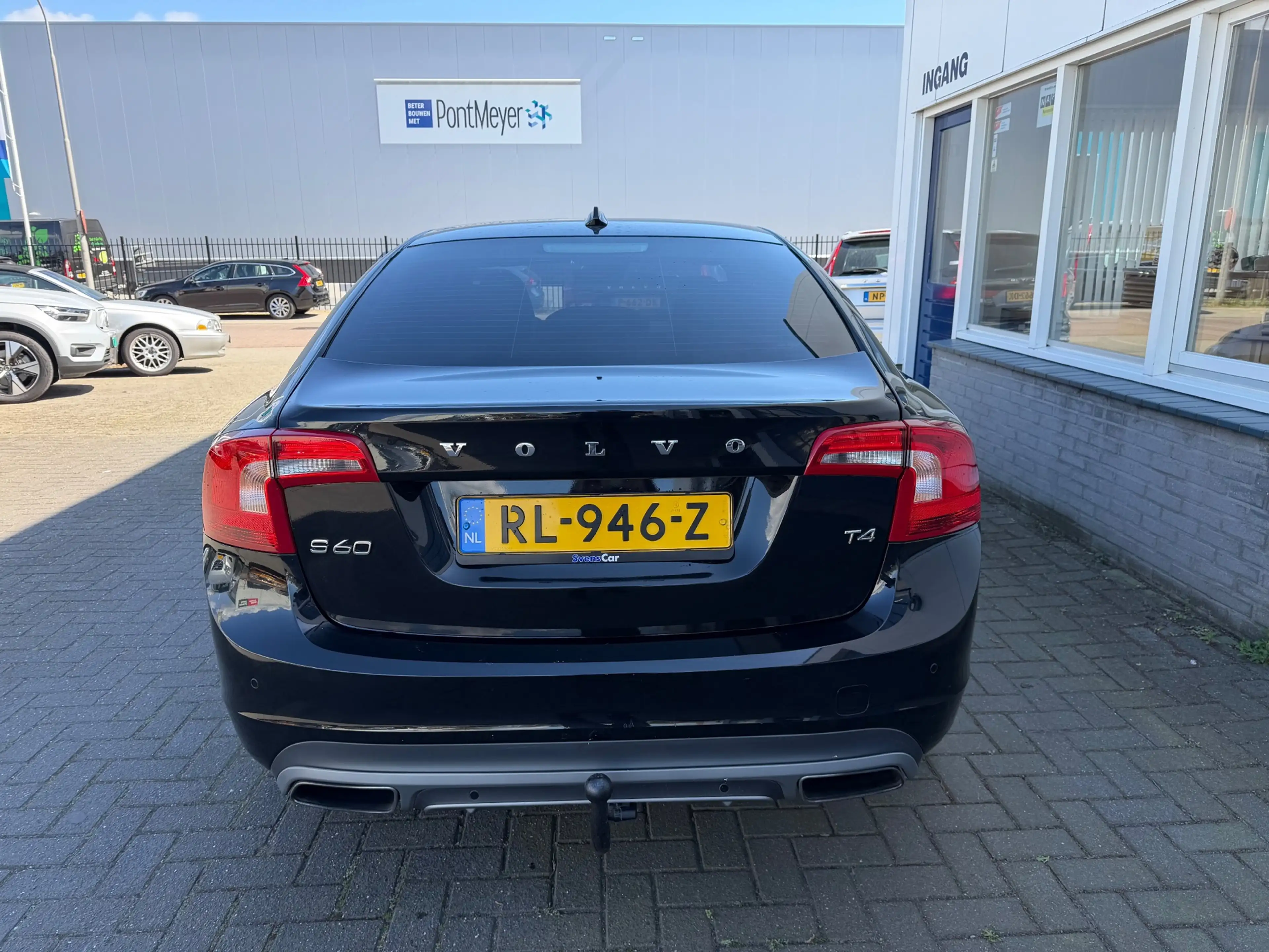 Volvo S60 2.0 T4 Polar+ Dynamic — photo 11