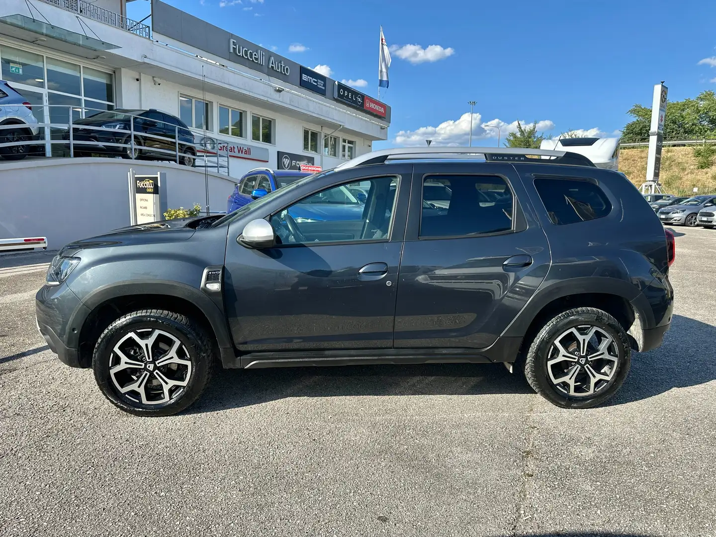 Dacia Duster 1.5 dci Prestige 4x4 Gris - 2